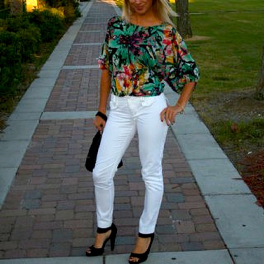 Rumors Cropped Blouse